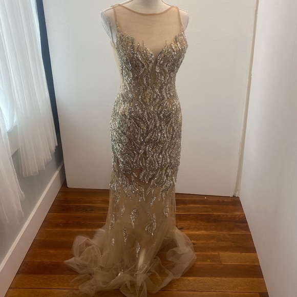 Jovani Size 4 beaded pageant gown - Picture 3 of 13